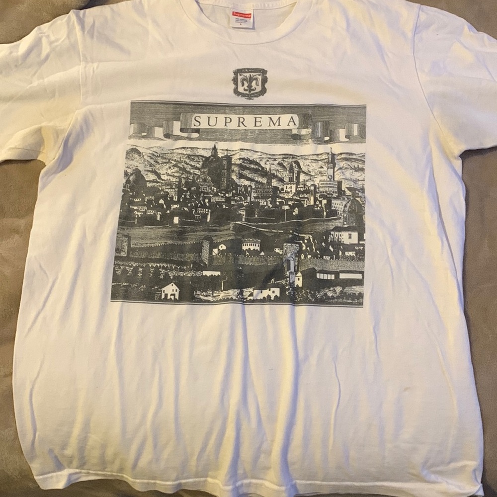 Supreme “Suprema” T-Shirt